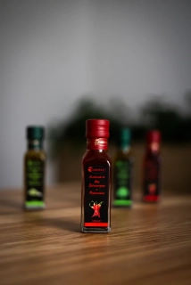 Extra panenský olivový olej s chilli papričkou
